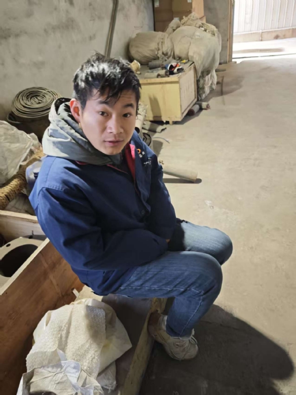 热爱生活的闫某的第一张照片--枣庄王婆说媒